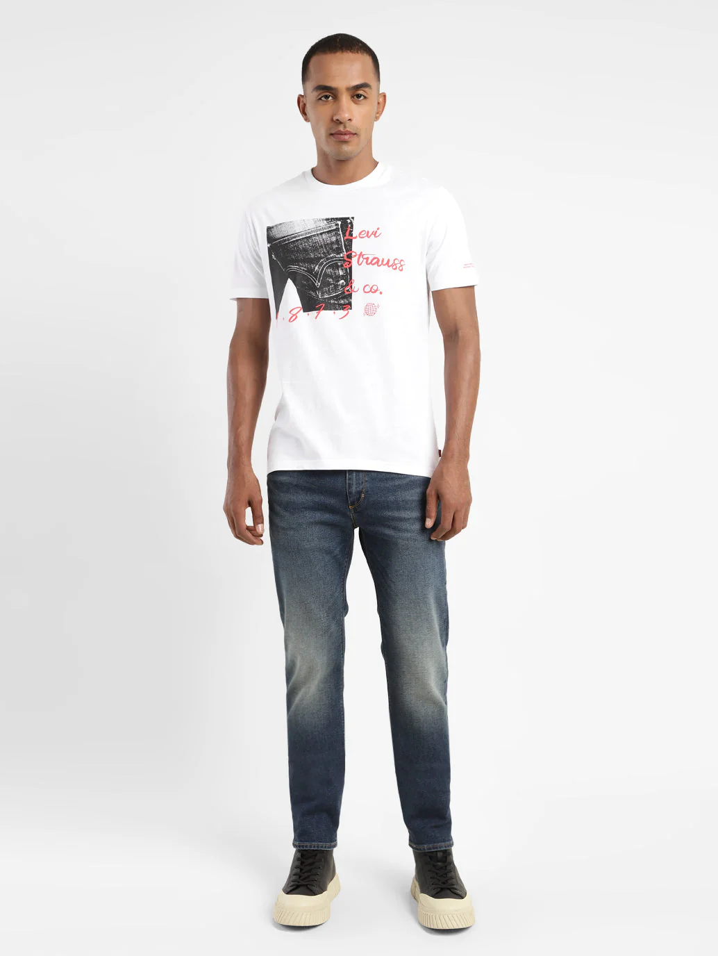 Men's Graphic Print Slim Fit T-shirt - Image 6