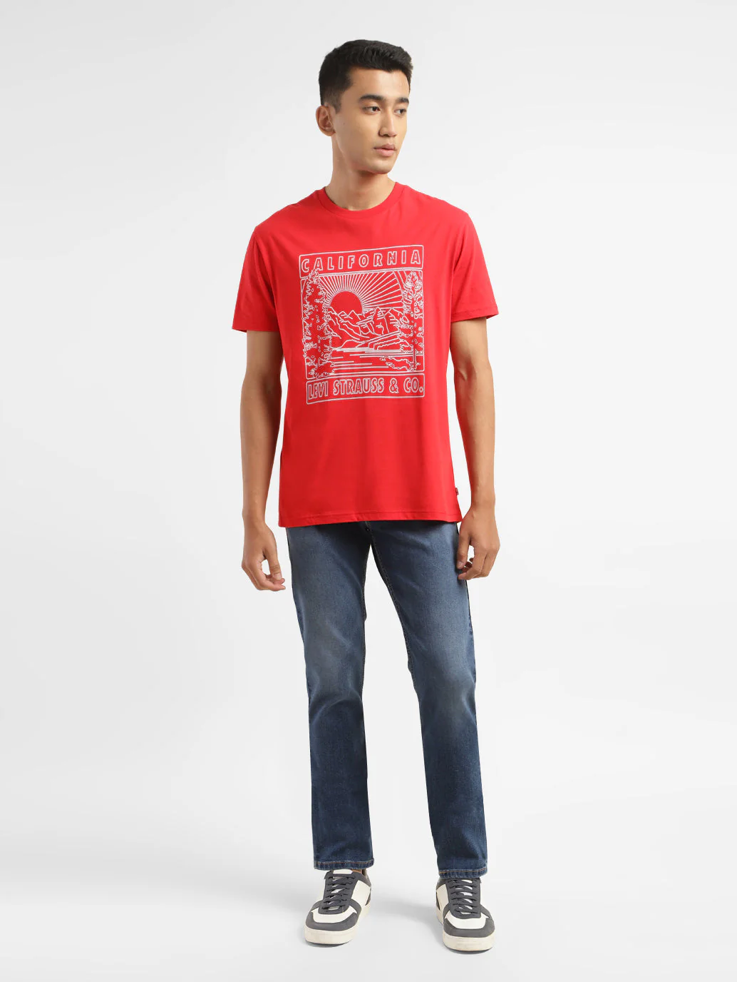 Men's Graphic Print Crew Neck T-shirt - Image 6