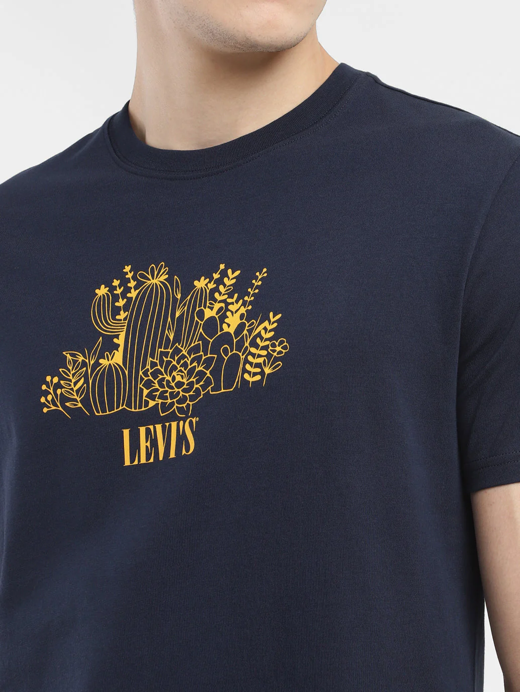 Men's Graphic Print Crew Neck T-shirt - Image 5