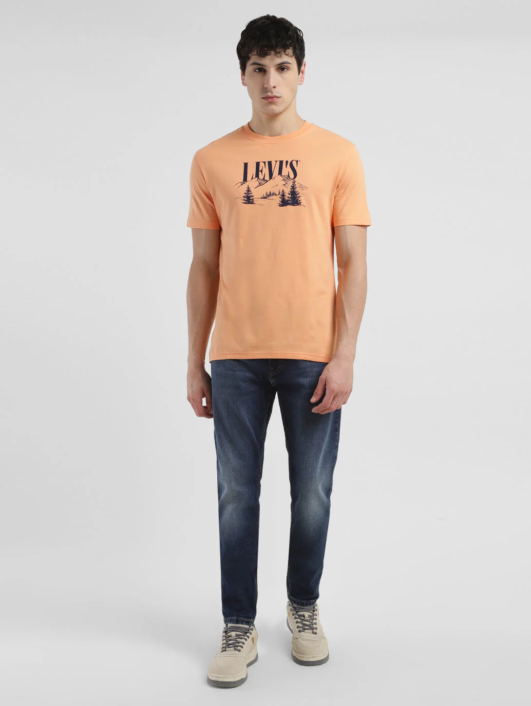 Men's Graphic Print Crew Neck T-shirt - Image 6