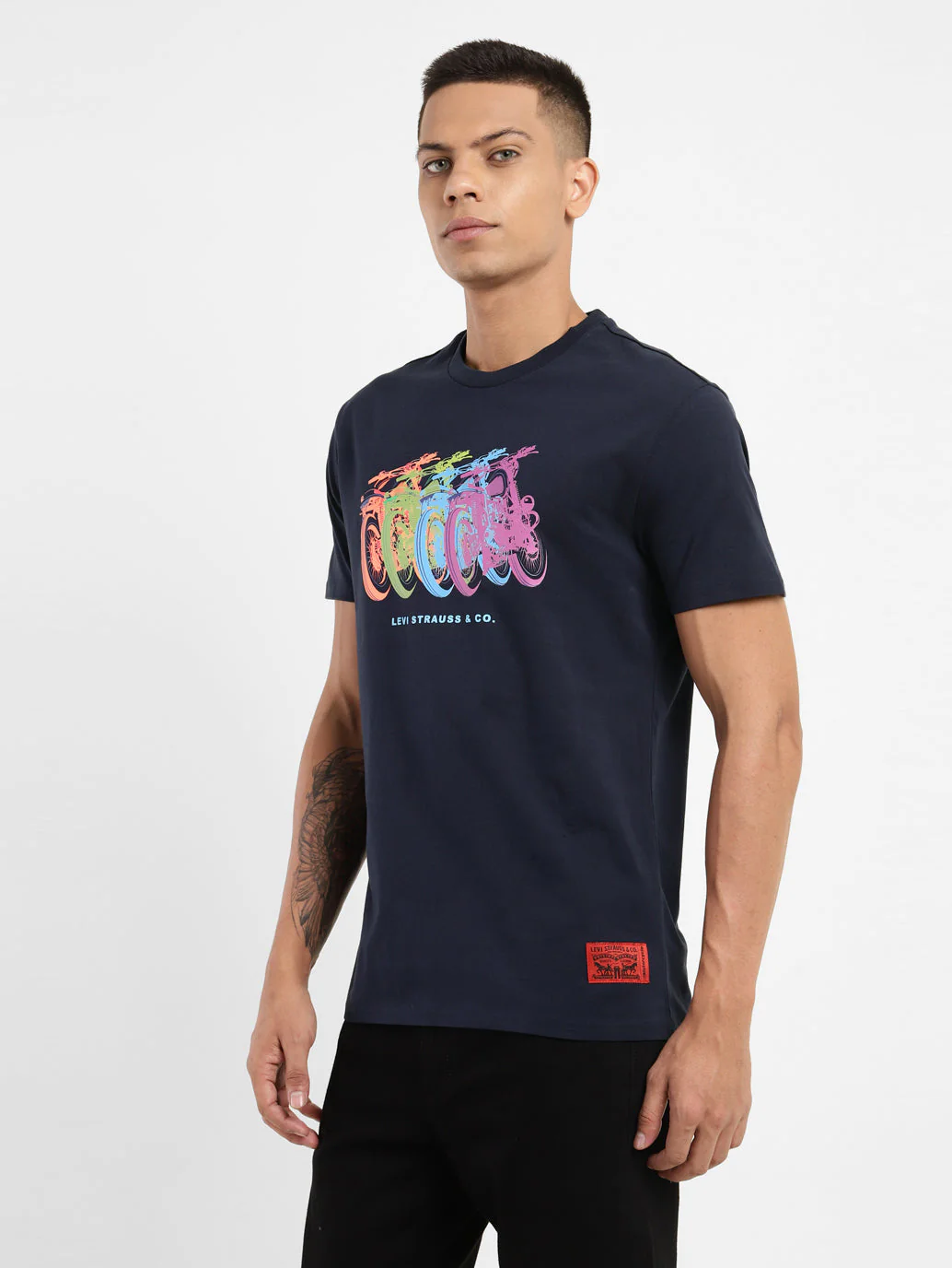 Men's Graphic Print Crew Neck T-shirt - Image 4
