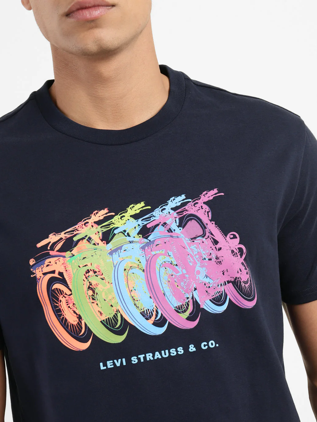 Men's Graphic Print Crew Neck T-shirt - Image 5