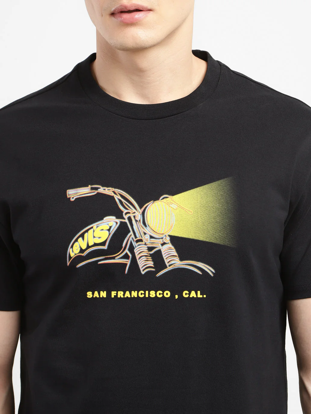 Men's Graphic Print Crew Neck T-shirt - Image 5