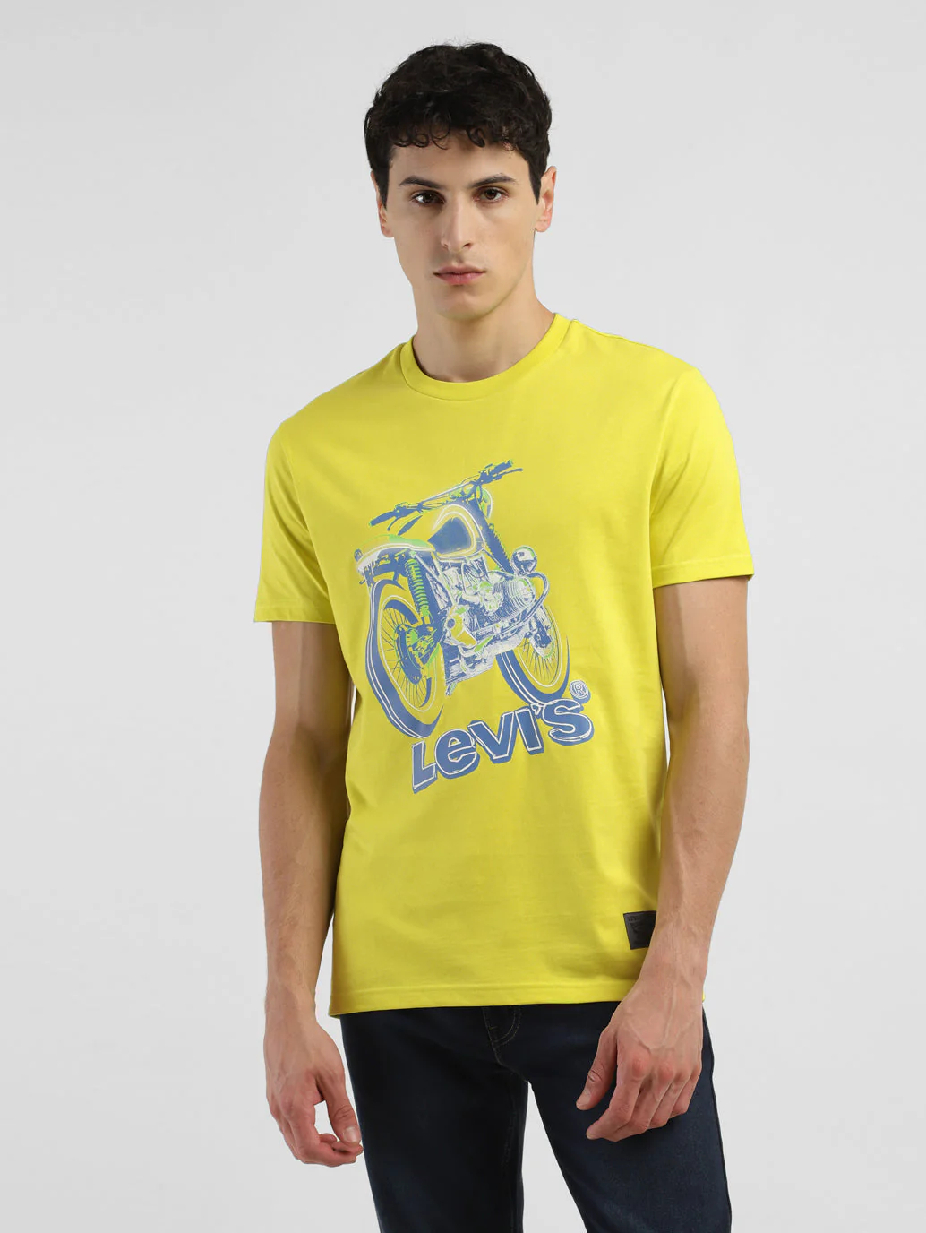 Men's Graphic Print Slim Fit T-shirt - Image 2
