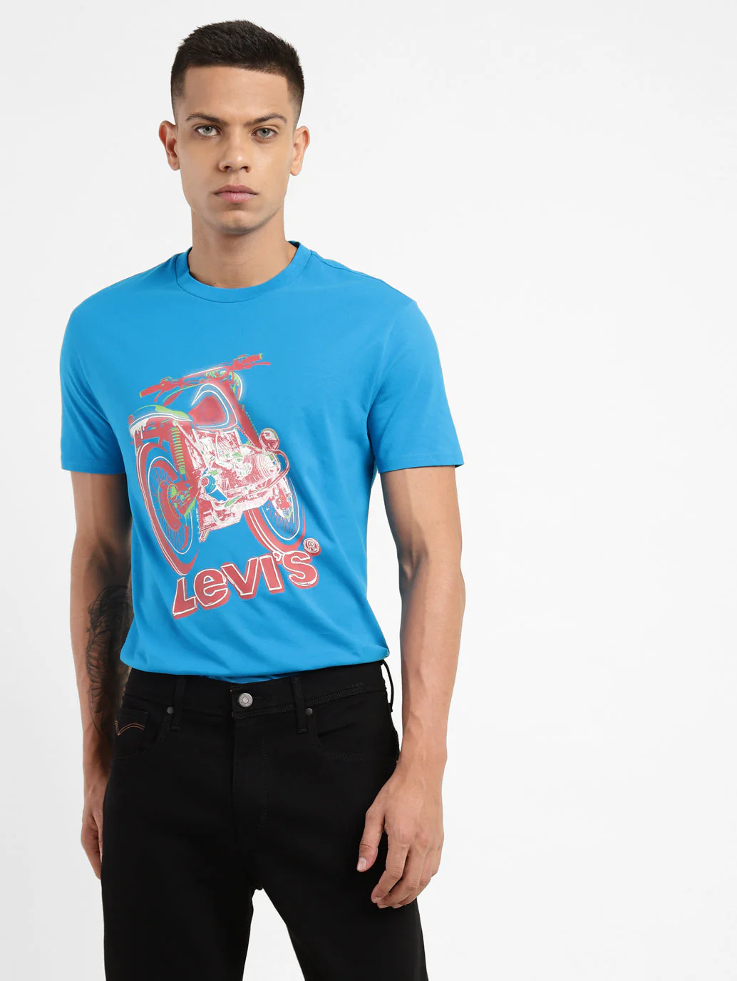Men's Graphic Print Slim Fit T-shirt - Image 2