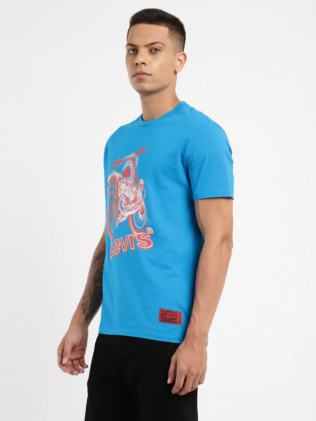 Men's Graphic Print Slim Fit T-shirt - Image 4