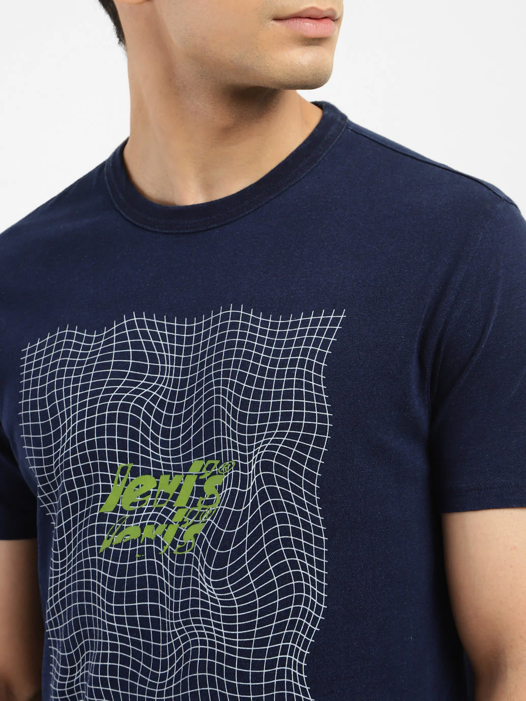 Men's Graphic Print Slim Fit T-shirt - Image 5