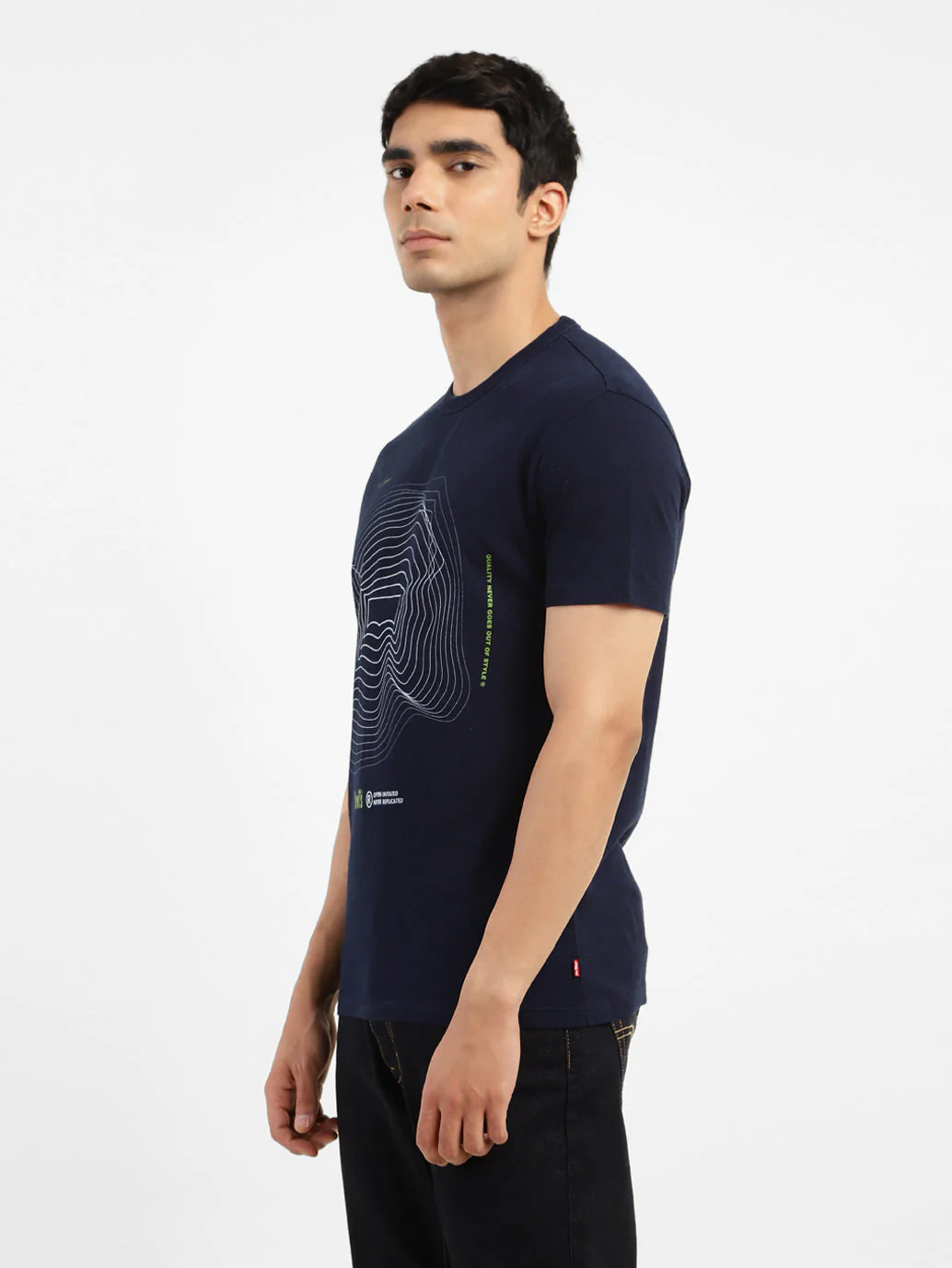 Men's Graphic Print Slim Fit T-shirt - Image 3