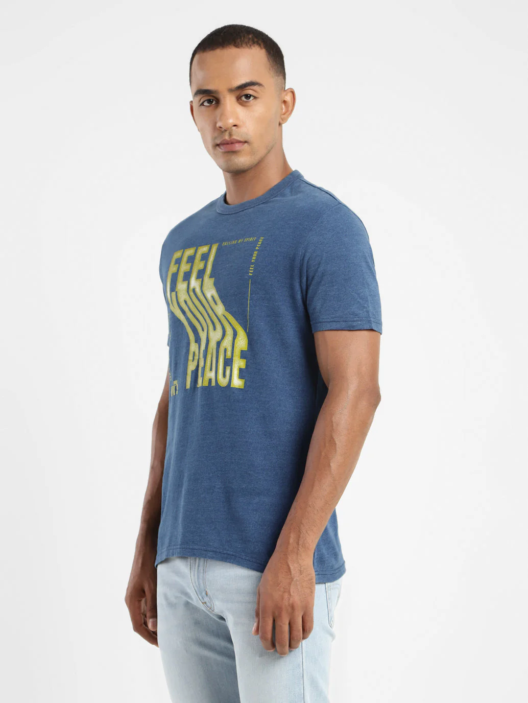 Men's Graphic Print Slim Fit T-shirt - Image 4