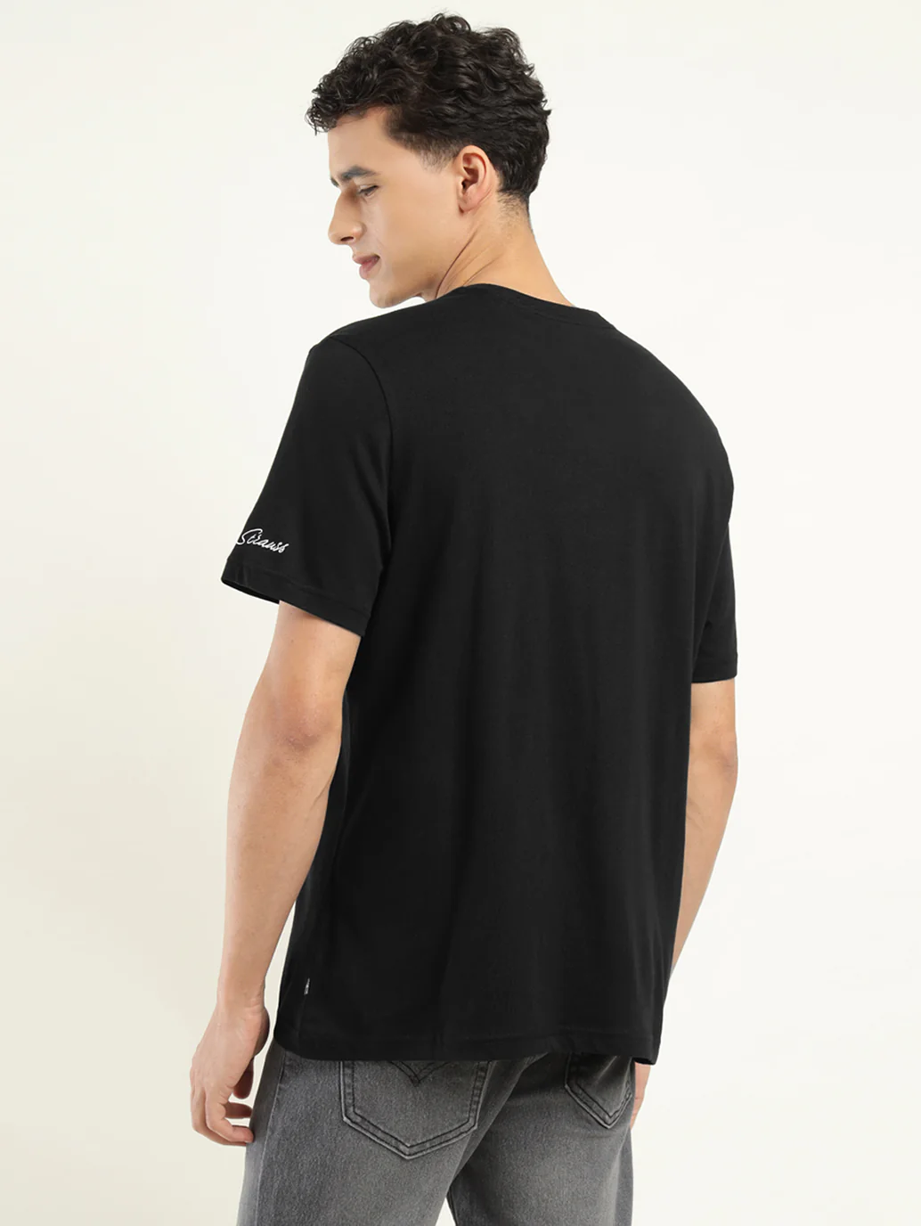 Men's Graphic Print Crew Neck T-shirt - Image 3