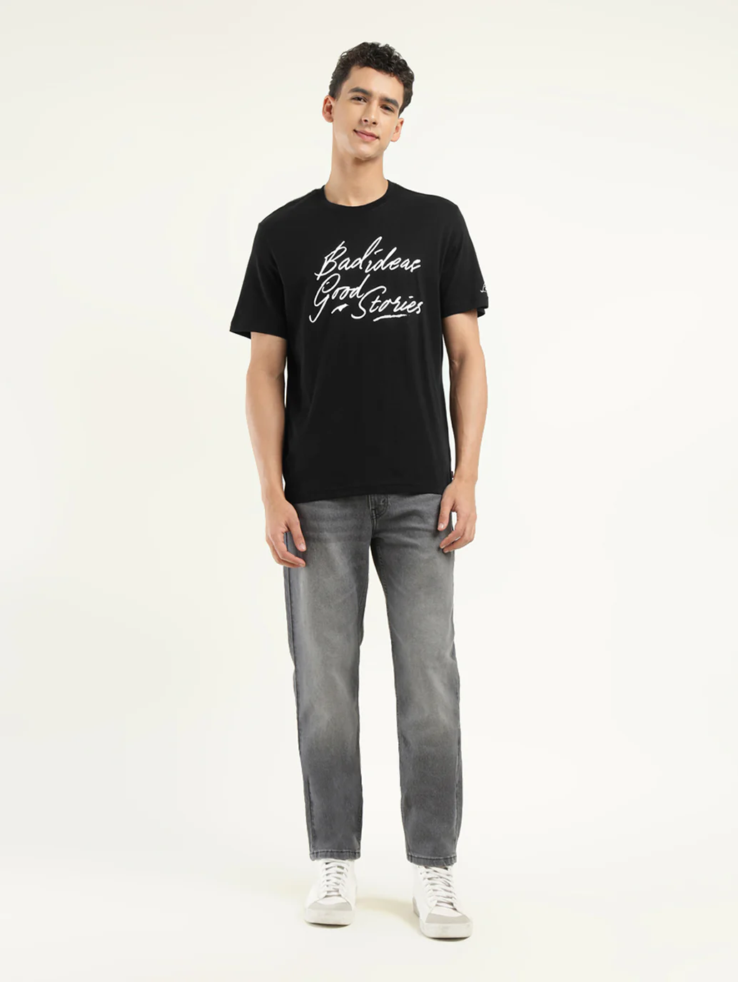 Men's Graphic Print Crew Neck T-shirt - Image 6