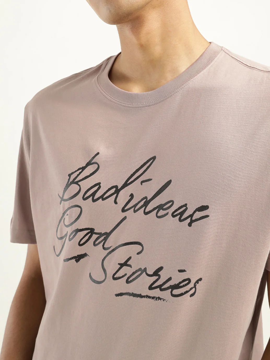 Men's Graphic Print Crew Neck T-shirt - Image 4