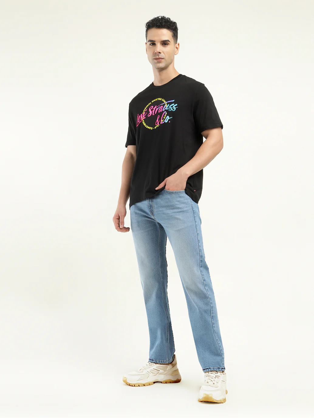 Men's Graphic Print Crew Neck T-shirt - Image 6
