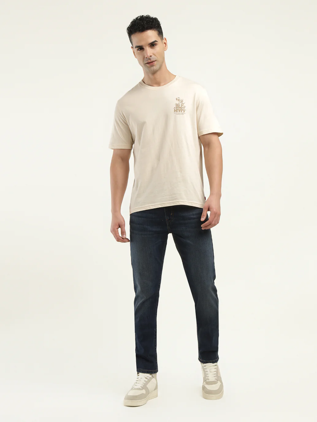 Men's Graphic Print Crew Neck T-Shirt - Image 6