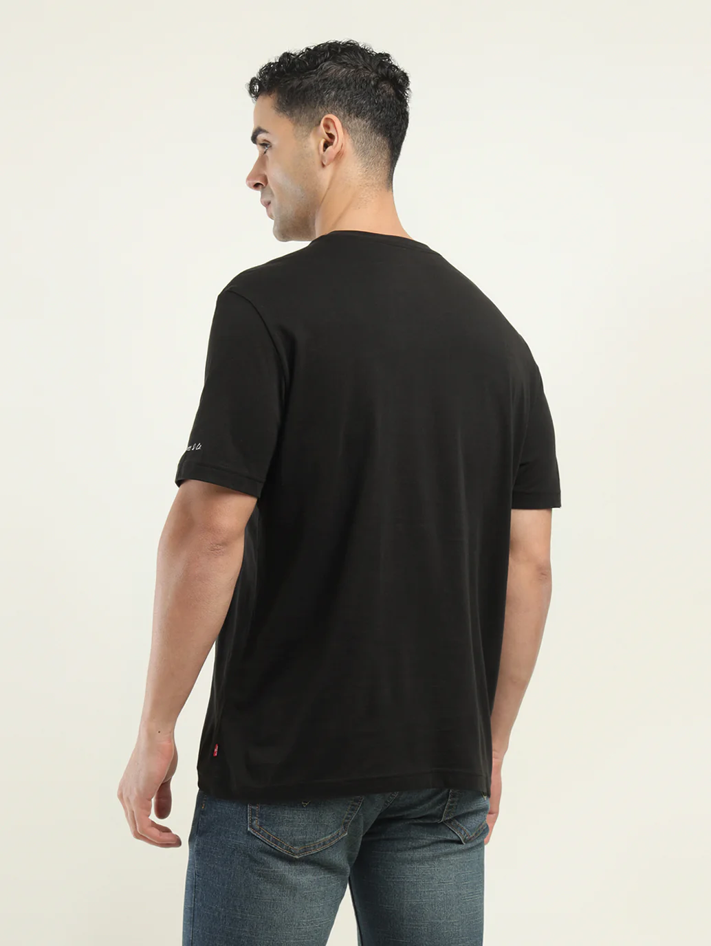 Men's Graphic Print Crew Neck T-shirt - Image 3