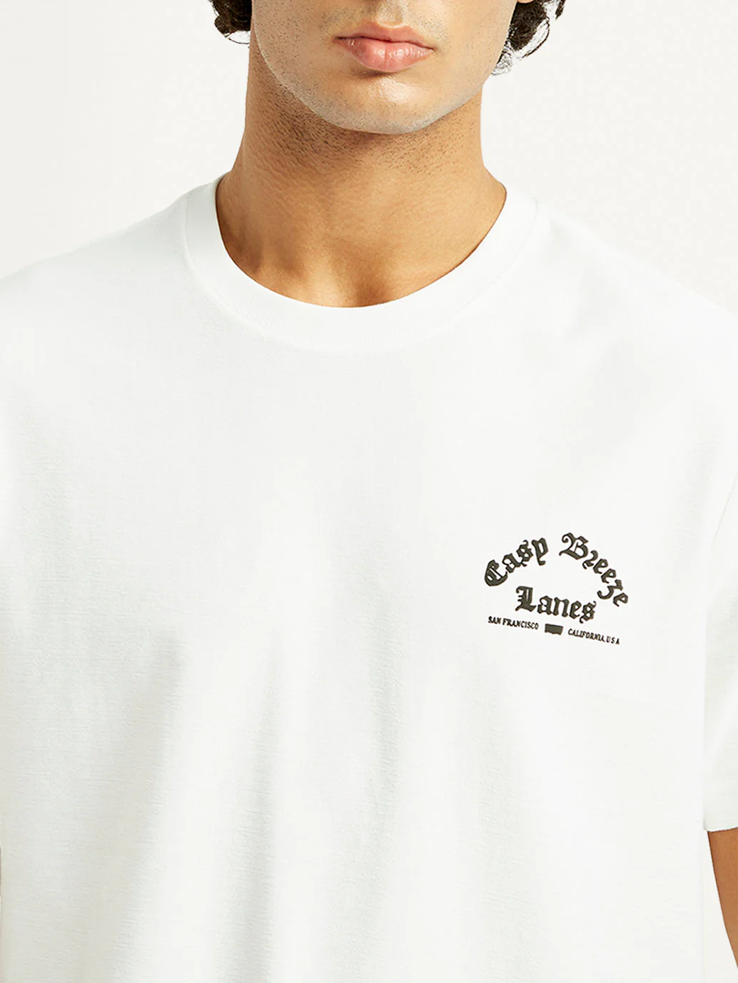 Men's Graphic Print Crew Neck T-shirt - Image 4