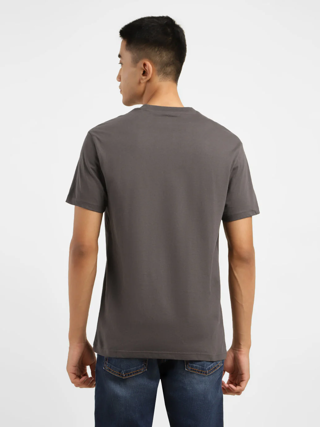 Men's Graphic Print Slim Fit T-shirt - Image 3