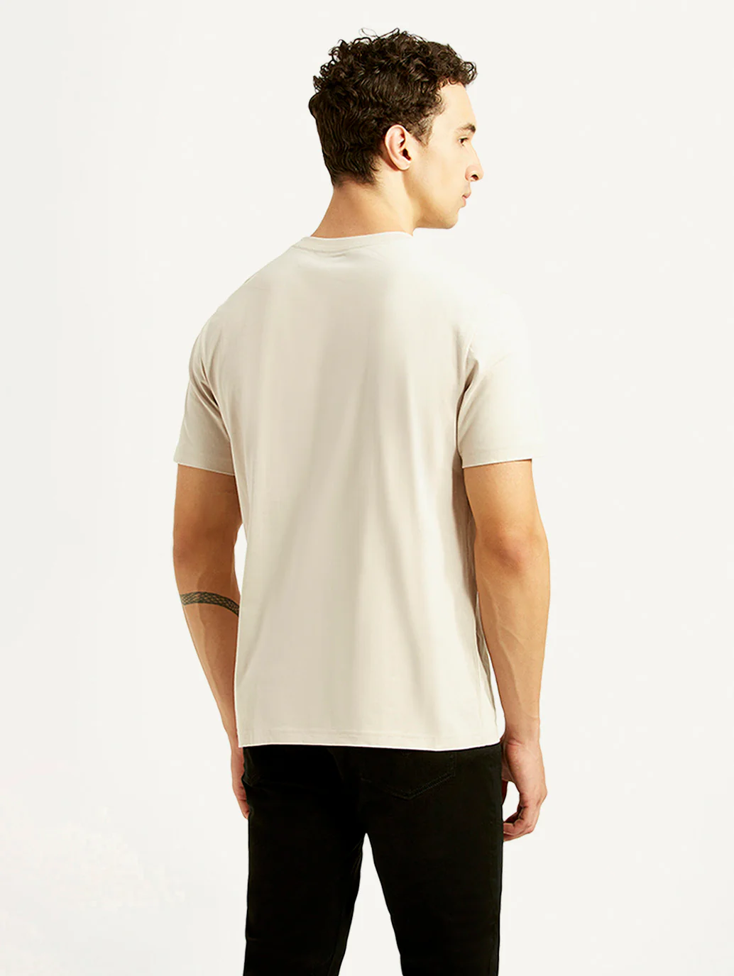Men's Graphic Print Off-White Crew Neck T-shirt - Image 2