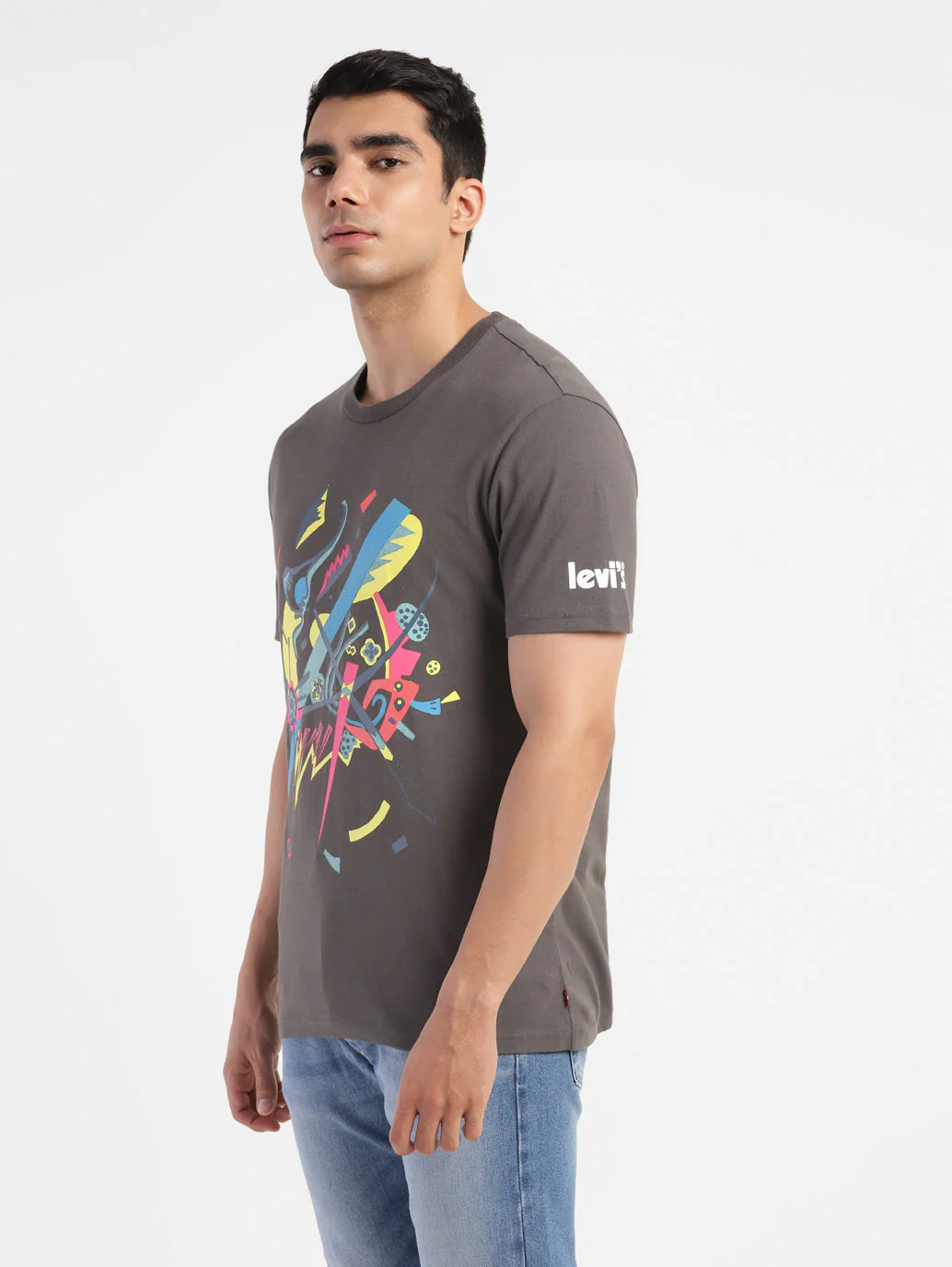 Men's Graphic Print Slim Fit T-shirt - Image 4
