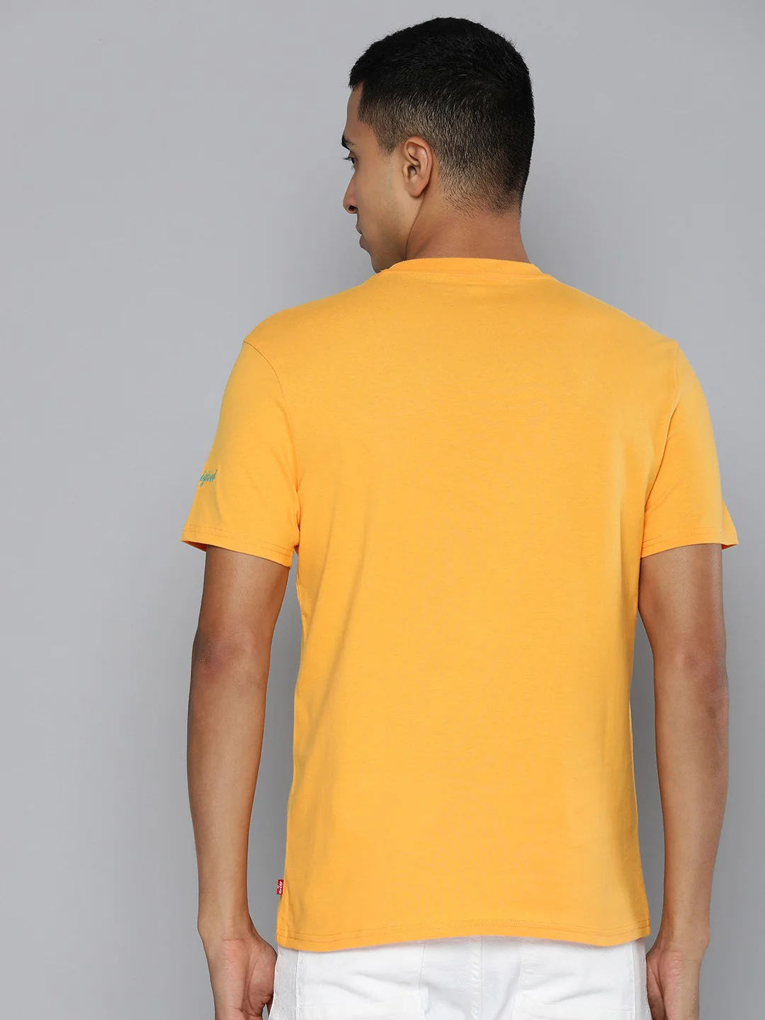 Men's Graphic Print Round Neck T-shirt - Image 4