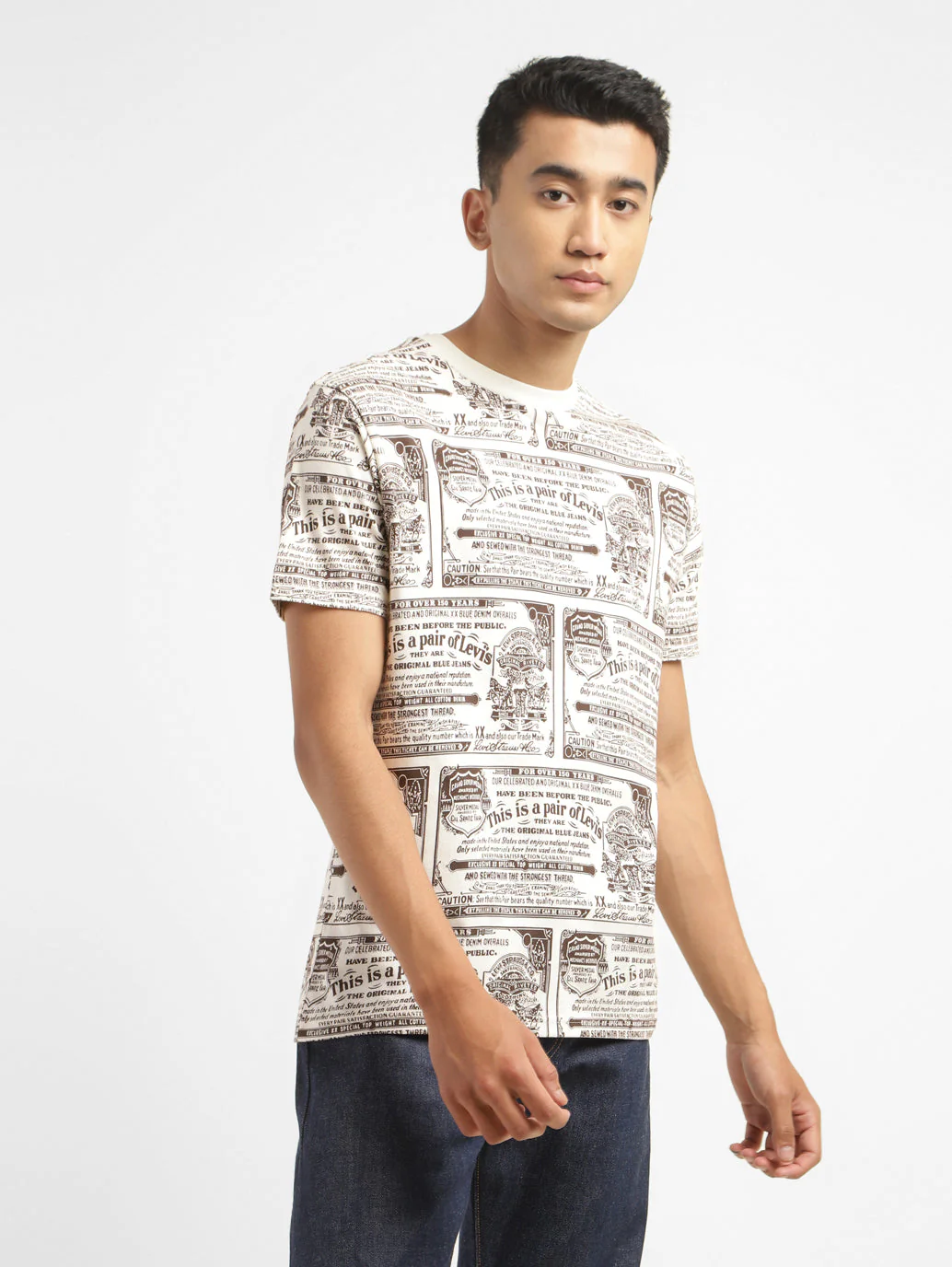 Men's Graphic Print Crew Neck T-shirt - Image 2