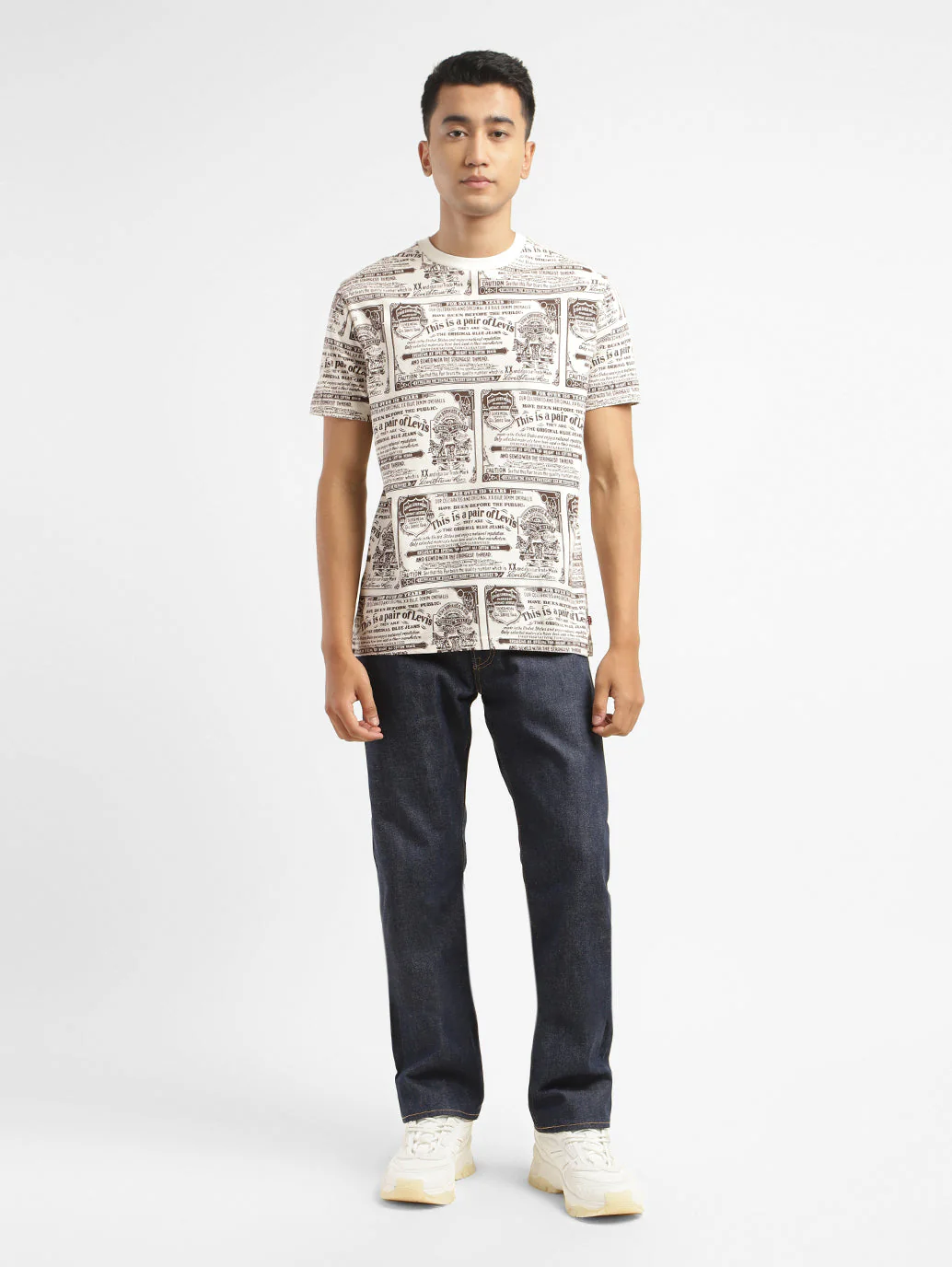 Men's Graphic Print Crew Neck T-shirt - Image 6