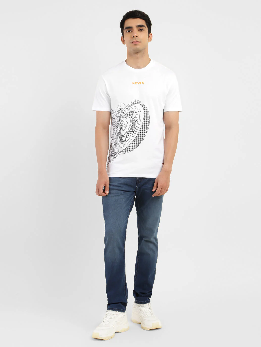Men's Graphic Print Slim Fit T-shirt - Image 6