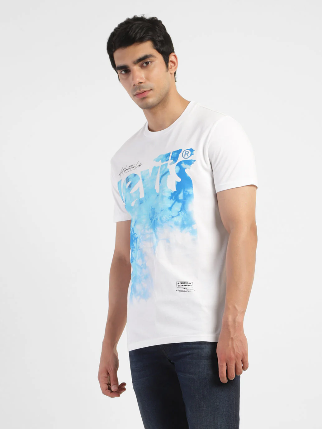 Men's Graphic Print Slim Fit T-shirt - Image 4