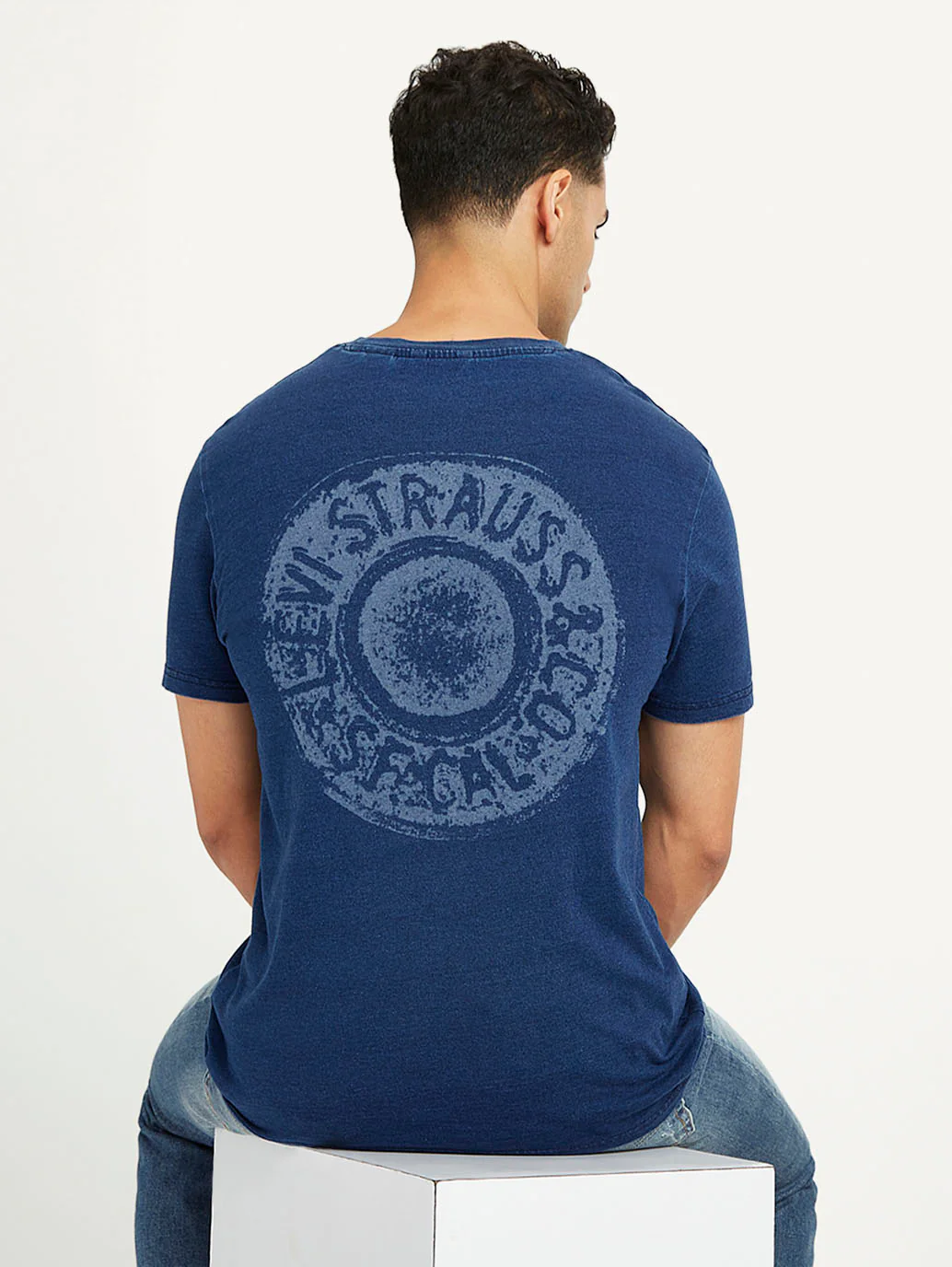 Men's Graphic Print Slim Fit T-Shirt - Image 4