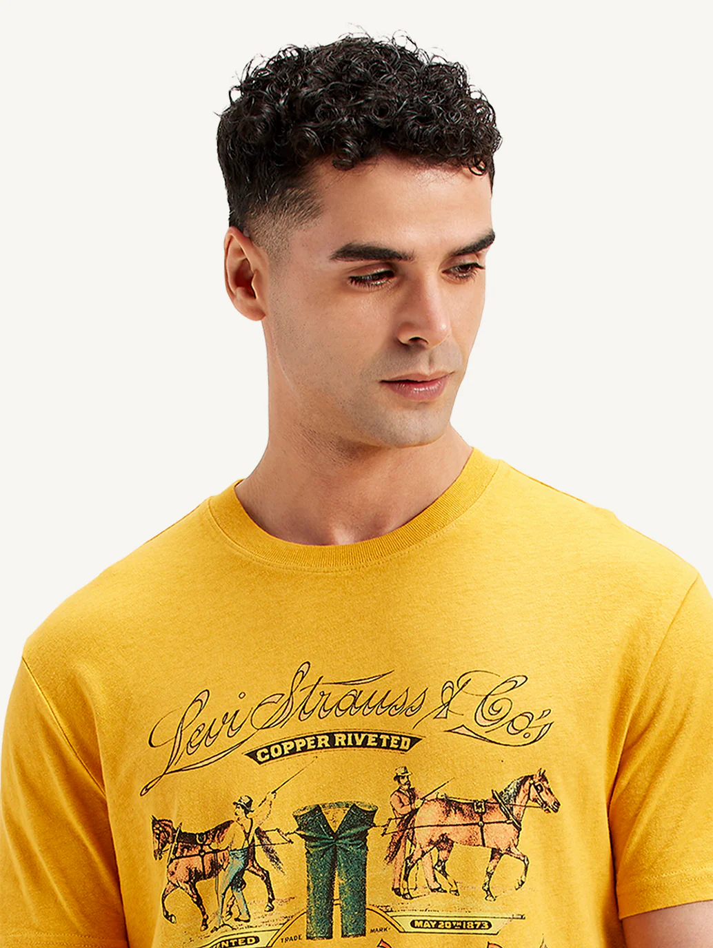 Men's Graphic Print Slim Fit T-shirt - Image 4