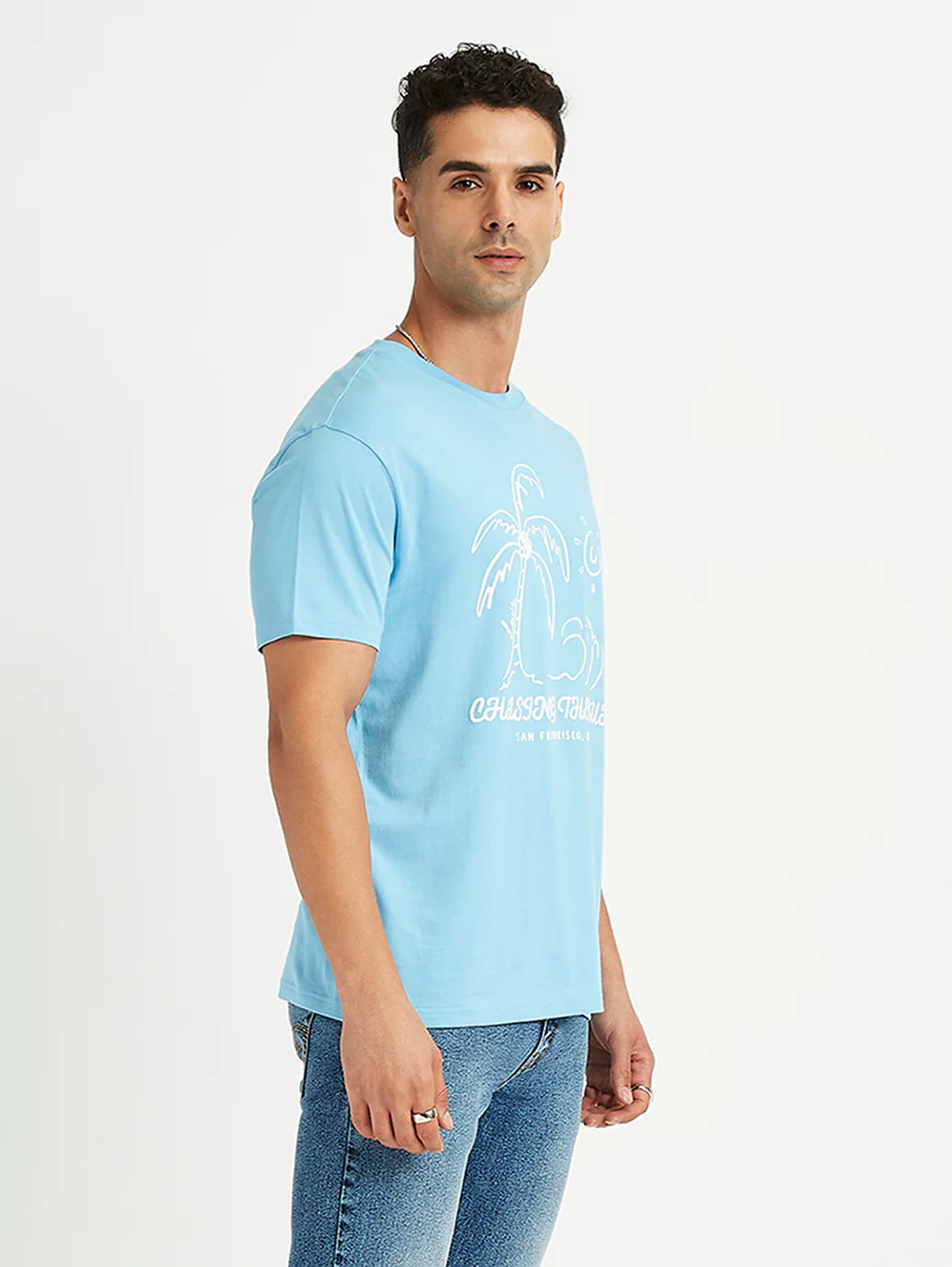 Men's Graphic Print Slim Fit T-Shirt - Image 4