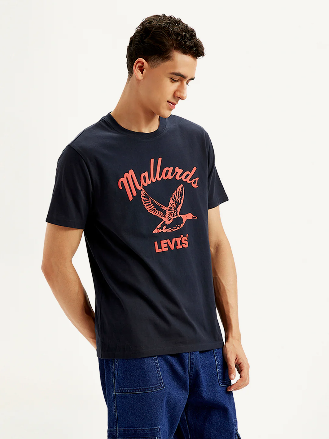 Men's Graphic Print Slim Fit T-Shirt - Image 4