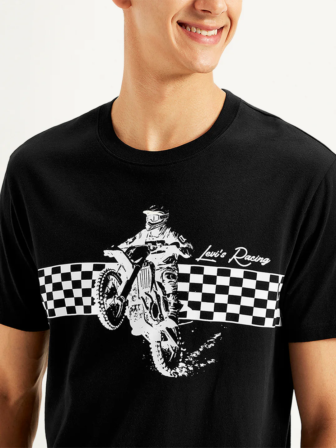 Men's Graphic Print Slim Fit T-Shirt - Image 4