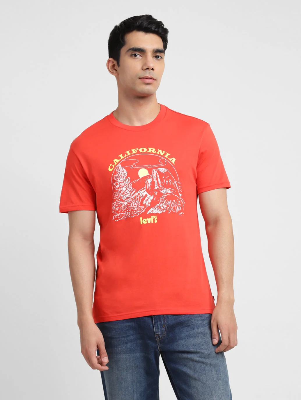 Men's Graphic Print Slim Fit T-shirt