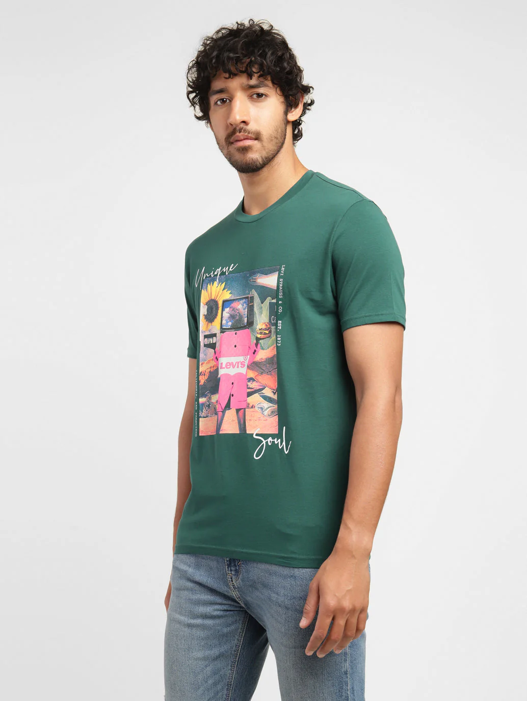 Men's Graphic Print Slim Fit T-shirt - Image 4