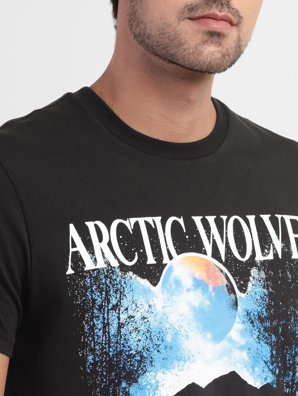 Men's Graphic Print Slim Fit T-shirt - Image 6