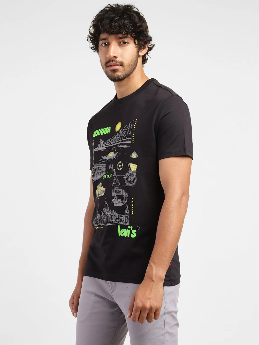 Men's Graphic Print Slim Fit T-shirt - Image 4