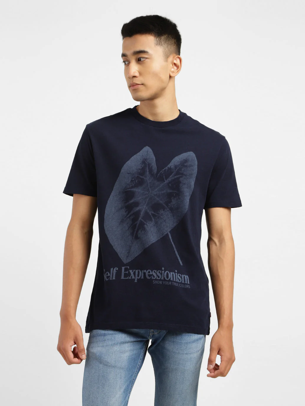 Men's Graphic Print Crew Neck T-shirt - Image 2