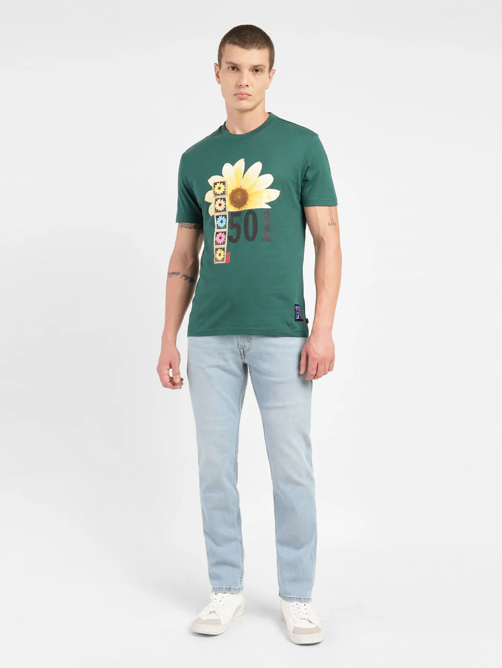 Men's Graphic Print Slim Fit T-shirt - Image 6
