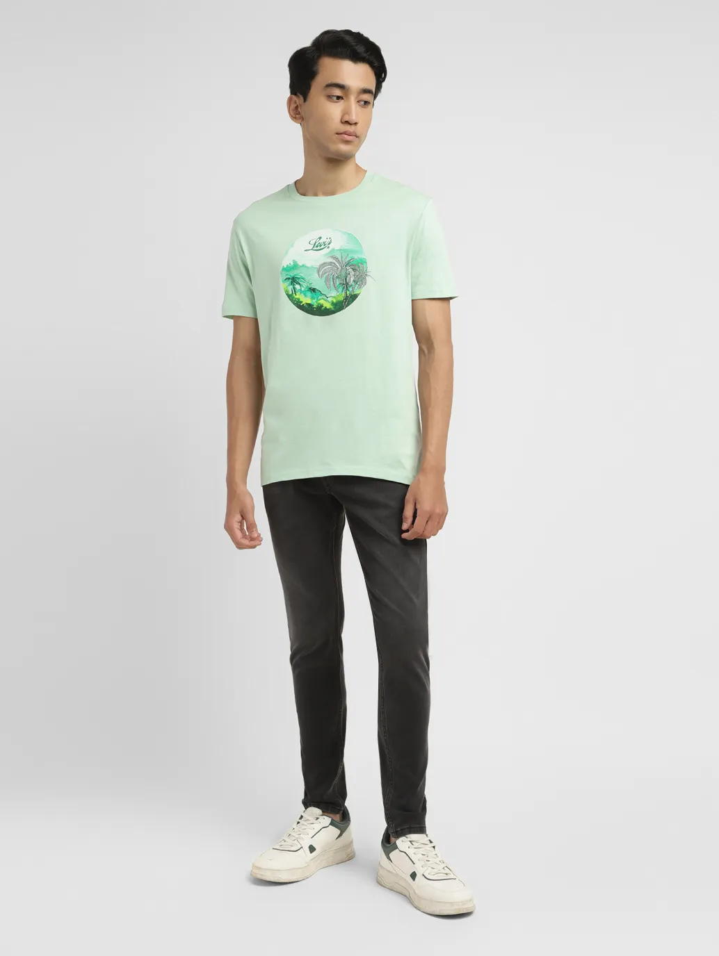 Men's Graphic Slim Fit T-shirt - Image 6