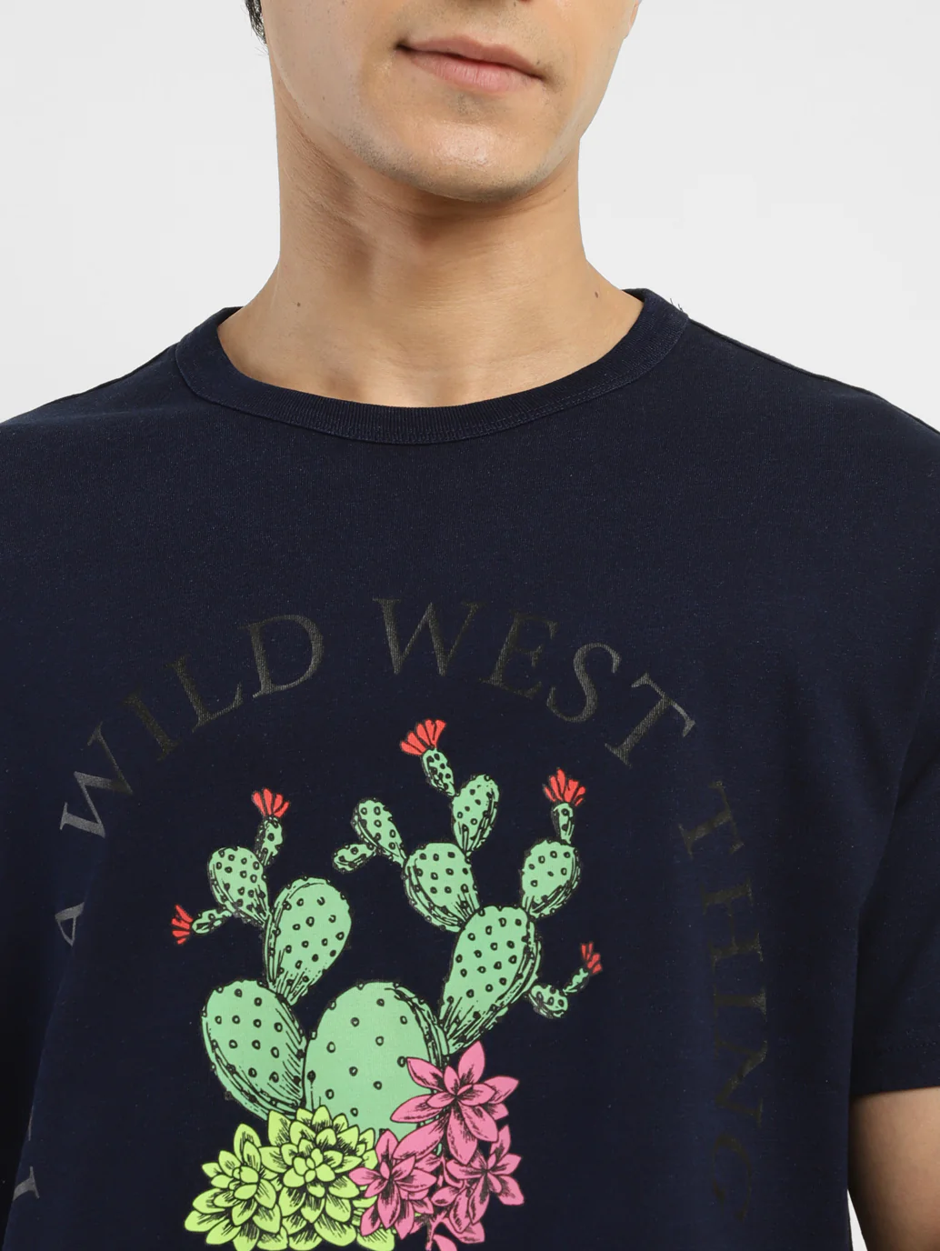 Men's Graphic Slim Fit T-shirt - Image 8