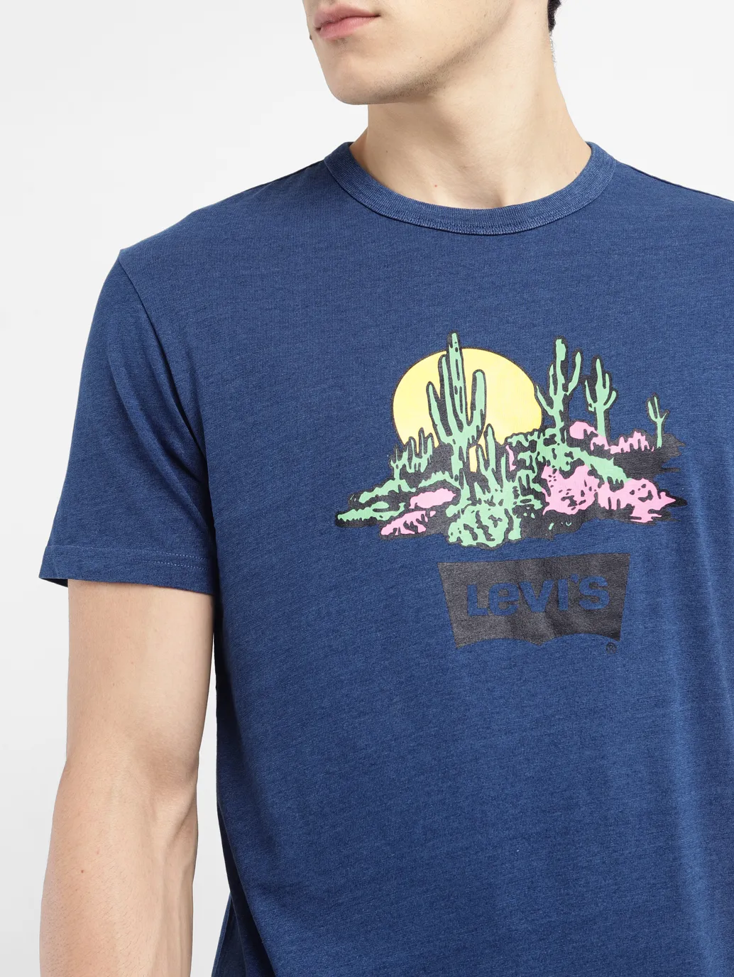 Men's Graphic Slim Fit T-shirt - Image 5