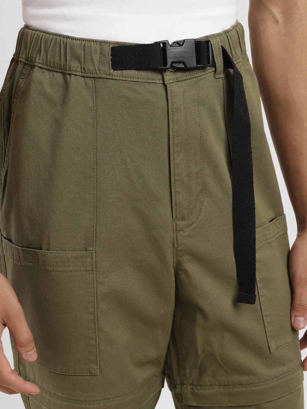 Men's Green Loose Fit Cargos - Image 6