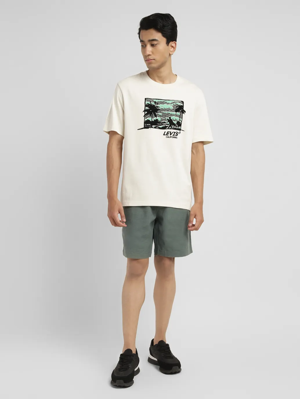 Men's Green Regular Fit Shorts - Image 7