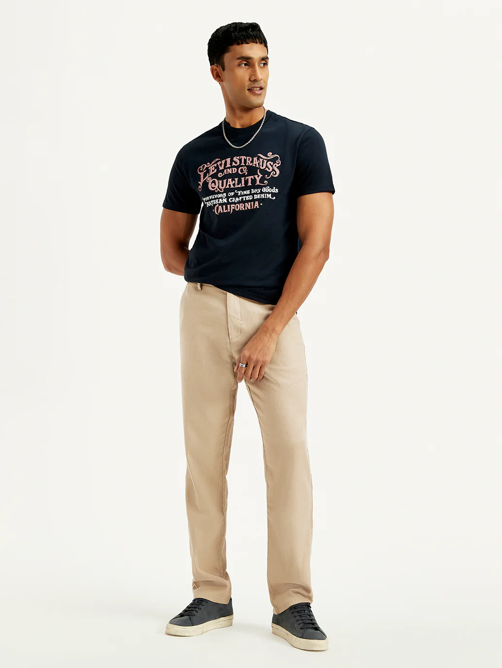 Men's Green Relaxed Straight Fit Linen Chinos