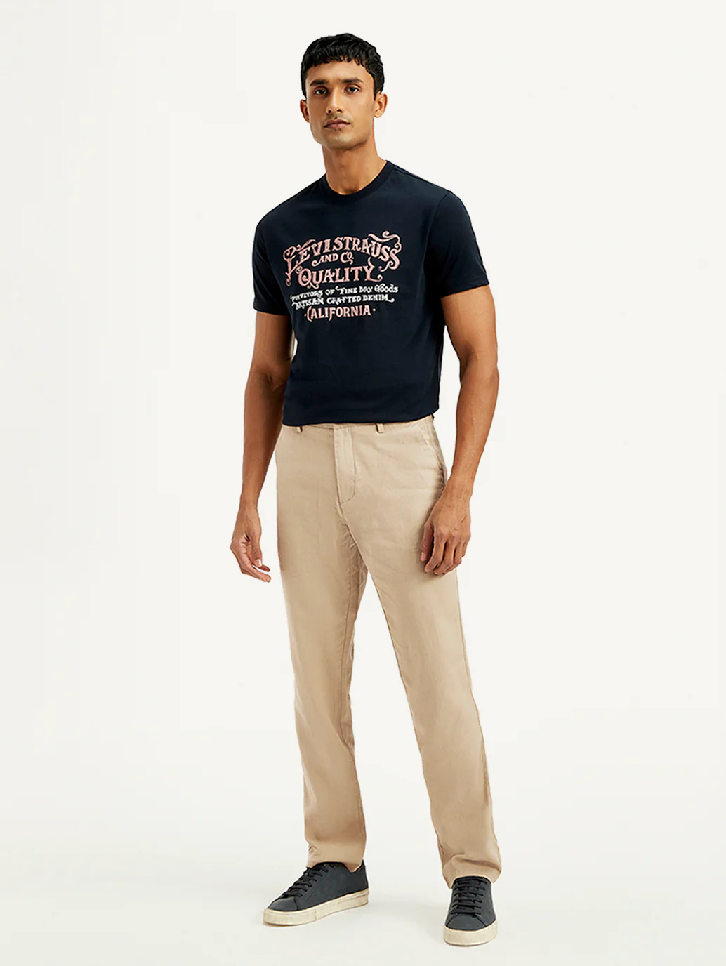 Men's Green Relaxed Straight Fit Linen Chinos - Image 2