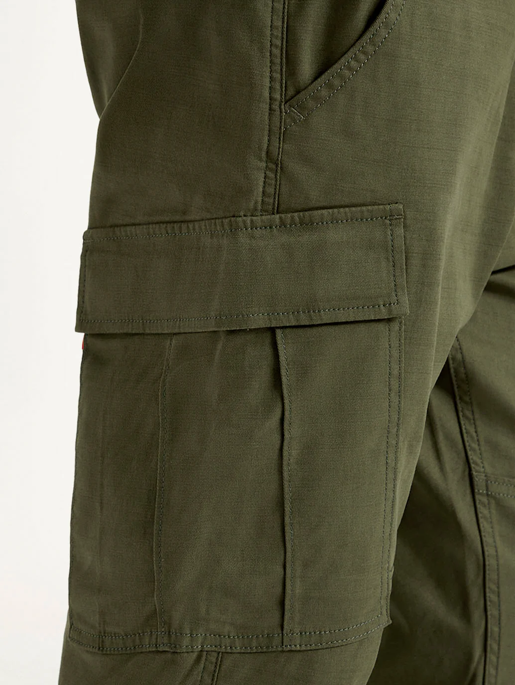 Men's Green Slim Fit Mid Rise Cargo Trousers - Image 5