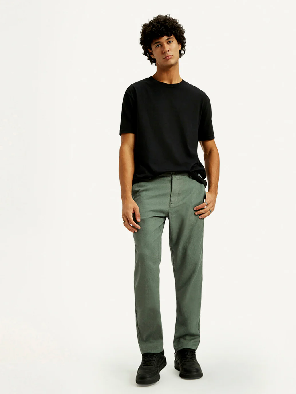 Men's Green Straight Fit Mid Rise Linen Chinos