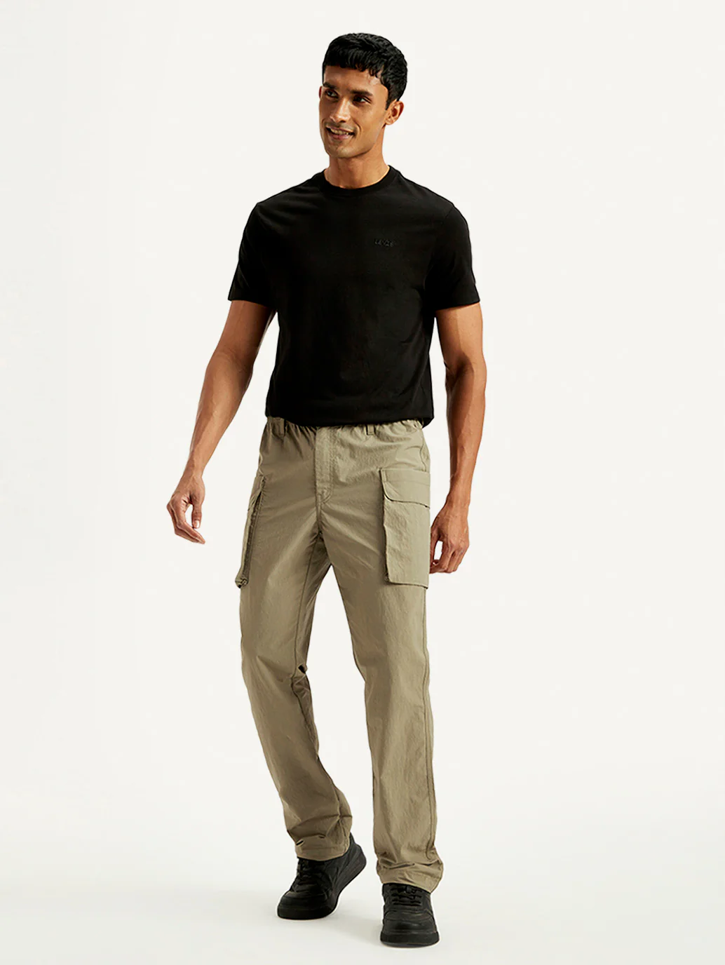 Men's Khaki Authentic Straight Fit Cargo Trousers - Image 2