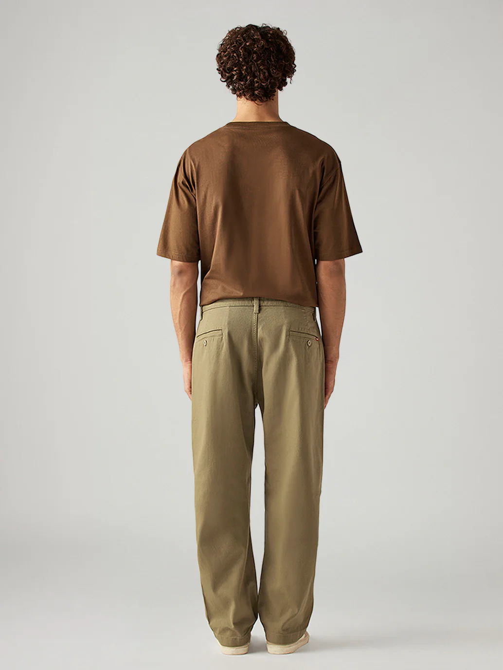 Men's Khaki Loose Fit Mid Rise Chinos - Image 4